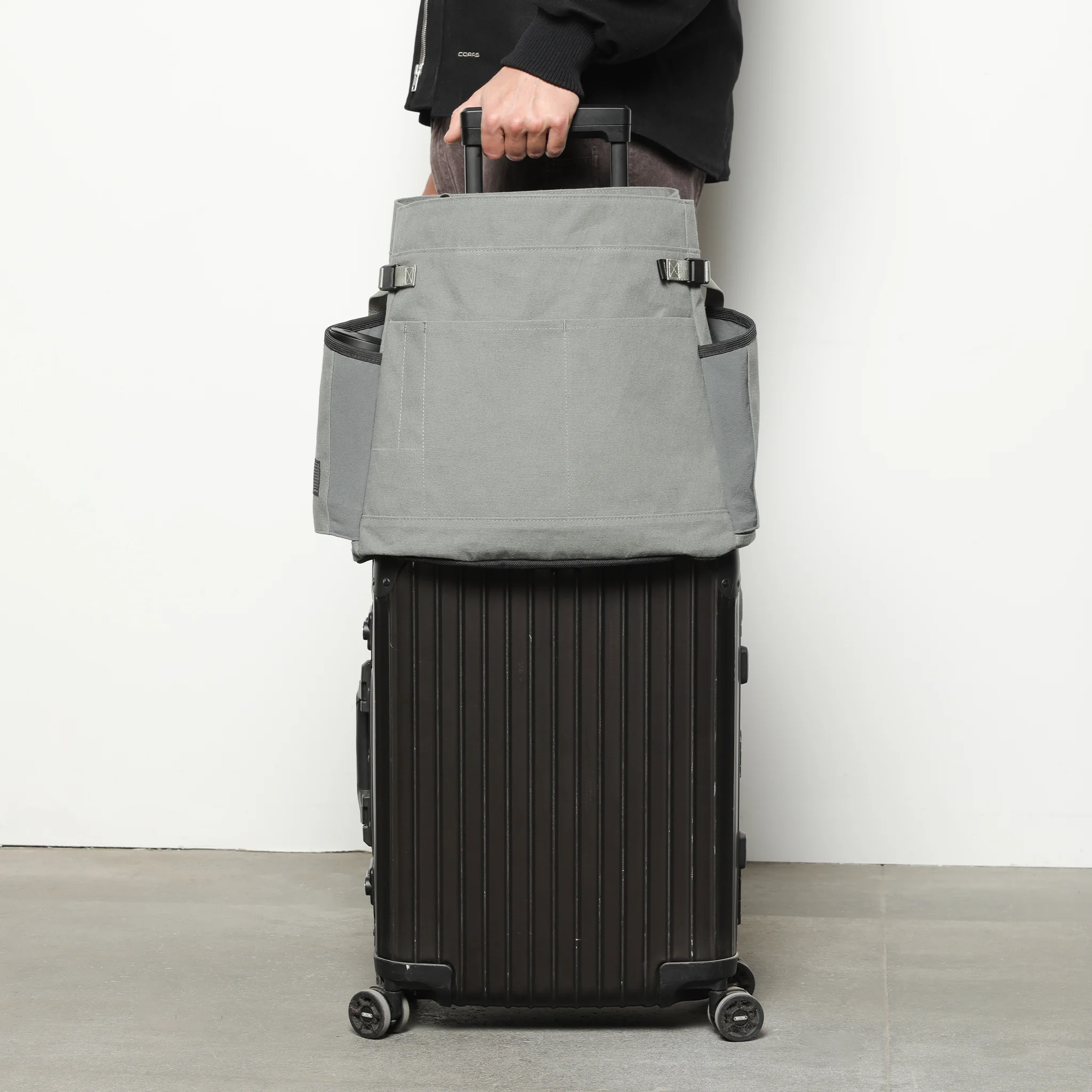 Cinch Tote - Dyneema - Black - Image 13