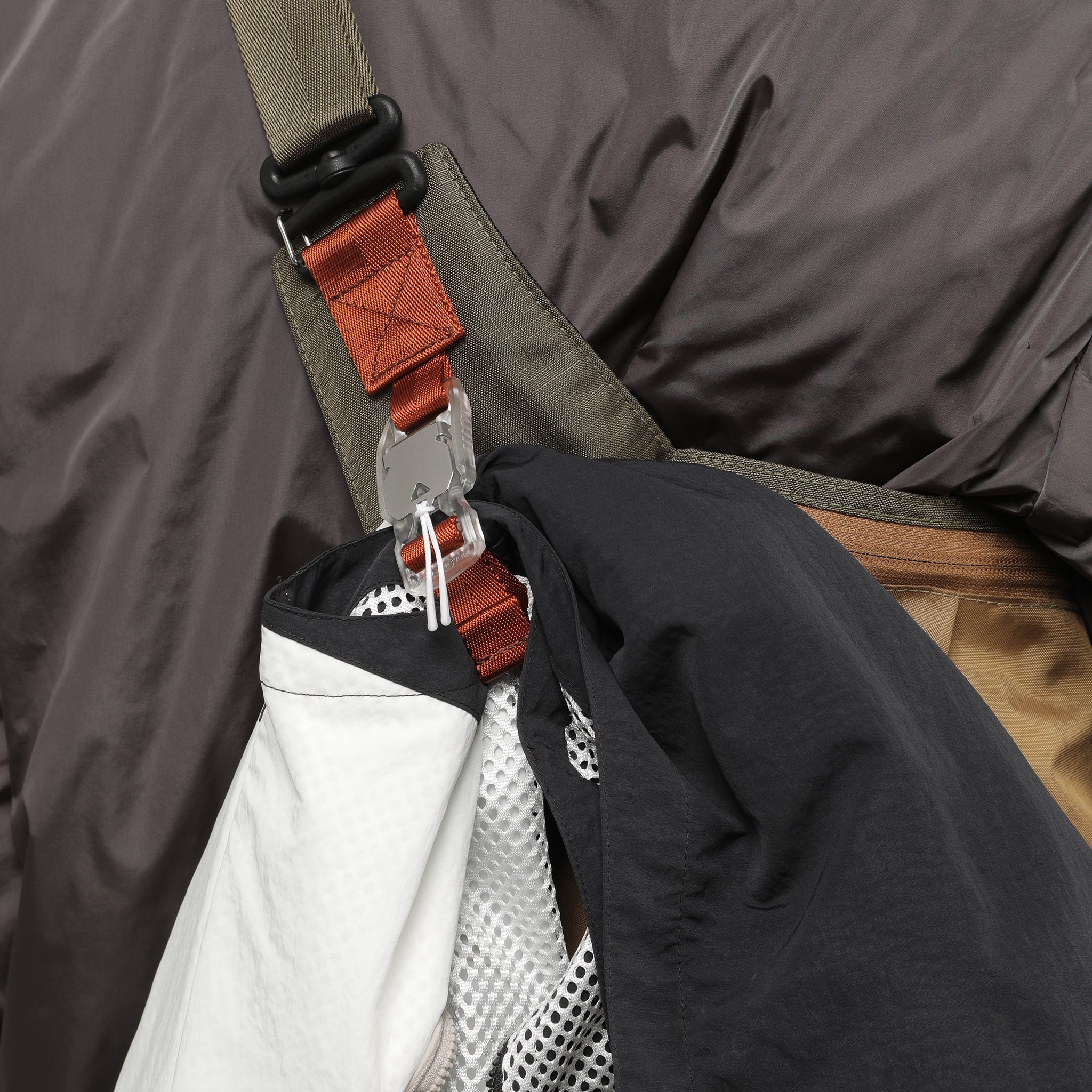 Unit Sling Bag - RND Edition - Ultra - Greyscale - Image 6