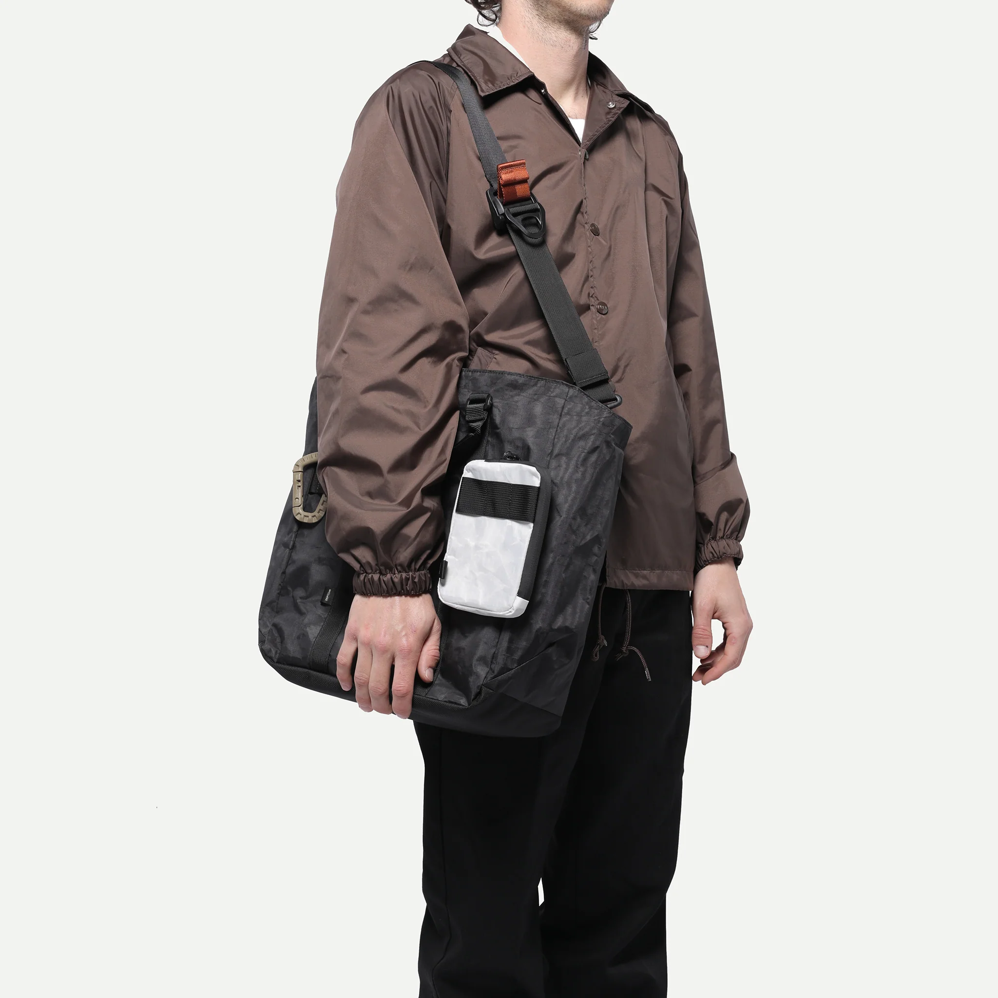 Utility Tote - Portrait - Dyneema - Black - Image 12